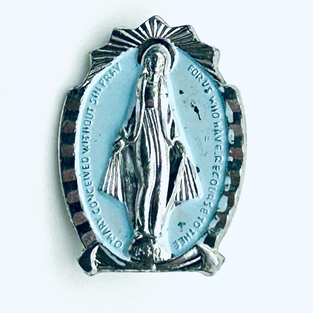 Vintage Catholic Miraculous Medal Virgin Mary Made in Italy Signed Sacred Heart